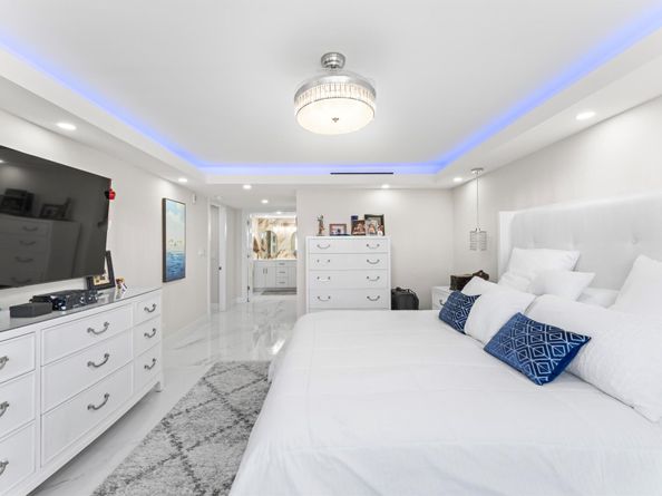 1150 Hillsboro Mile 714, Hillsboro Beach FL 33062