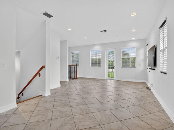 1886 NW 9th Street, Boca Raton FL 33486