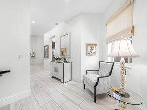 114 Palm Point Circle C, Palm Beach Gardens FL 33418