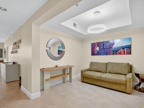 550 Okeechobee Boulevard 423, West Palm Beach FL 33401