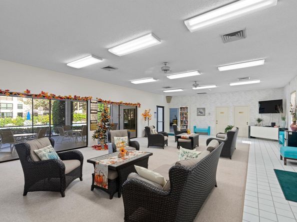 3650 Whitehall Drive 202, West Palm Beach FL 33401