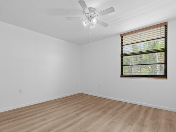 3650 Whitehall Drive 202, West Palm Beach FL 33401