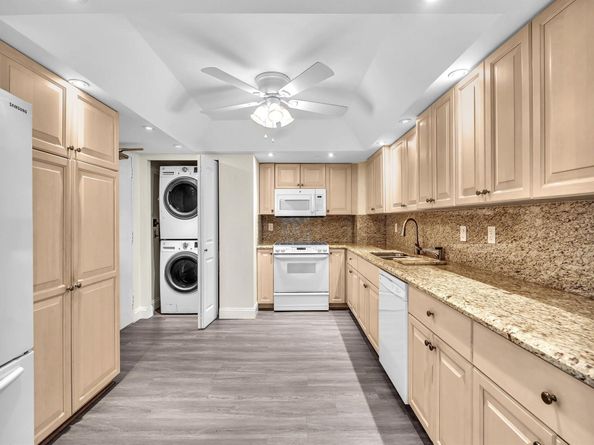 3200 Port Royale Dr N 1502, Fort Lauderdale FL 33308