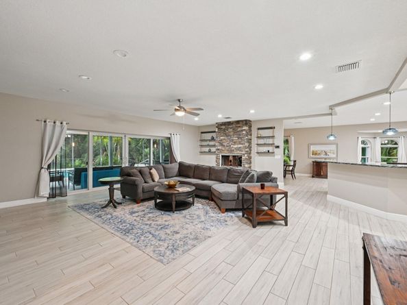 9417 Whippoorwill Trail, Jupiter FL 33478