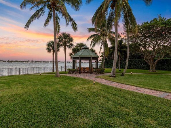 5200 N Flagler Drive 705, West Palm Beach FL 33407