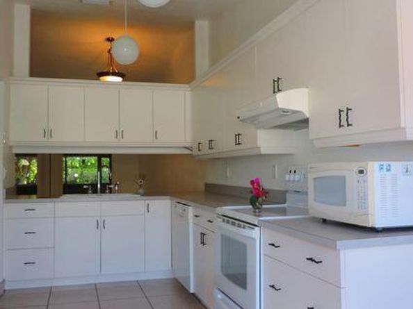 3 Eaton Place, Boynton Beach FL 33426