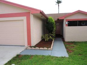 3 Eaton Place, Boynton Beach FL 33426