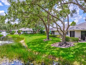 908 Club Drive 908, Palm Beach Gardens FL 33418