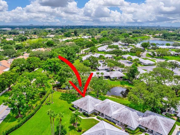 908 Club Drive 908, Palm Beach Gardens FL 33418