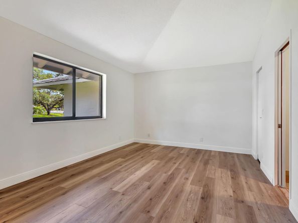 908 Club Drive 908, Palm Beach Gardens FL 33418