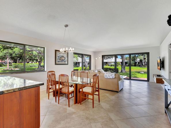 908 Club Drive 908, Palm Beach Gardens FL 33418