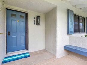 908 Club Drive 908, Palm Beach Gardens FL 33418
