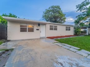 6851 Raleigh St, Hollywood FL 33024
