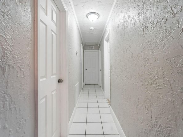 6851 Raleigh St, Hollywood FL 33024
