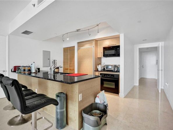 1830 S Ocean Drive 1410, Hallandale Beach FL 33009