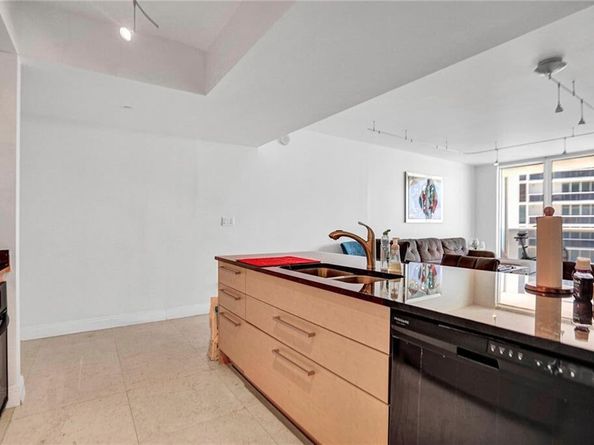 1830 S Ocean Drive 1410, Hallandale Beach FL 33009