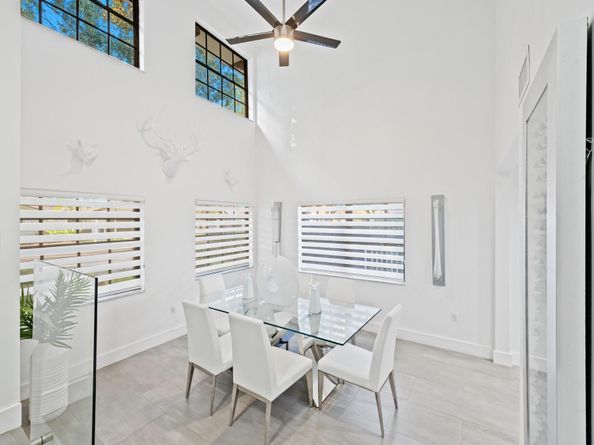 8340 NW 167th Ter, Miami Lakes FL 33016