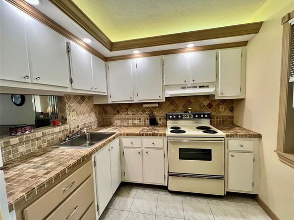 3001 NW 48th Avenue 240, Lauderdale Lakes FL 33313