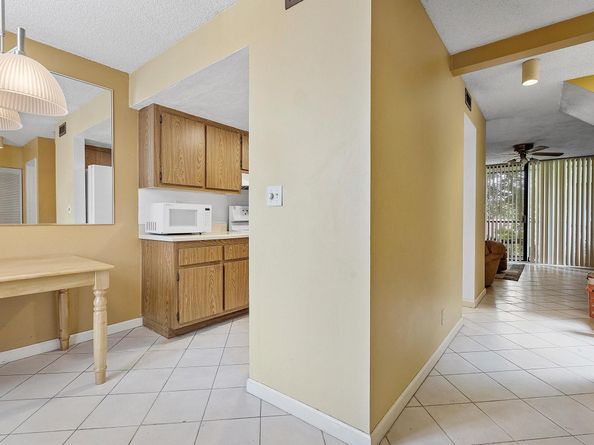 2811 SW 87th Ter 1209, Davie FL 33328