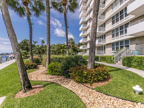888 Intracoastal Dr 14F, Fort Lauderdale FL 33304