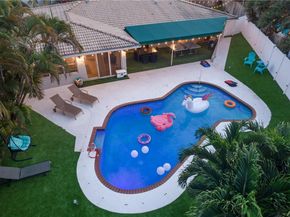 3351 NE 17th Way, Oakland Park FL 33334