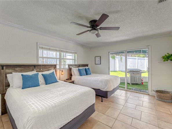 3351 NE 17th Way, Oakland Park FL 33334