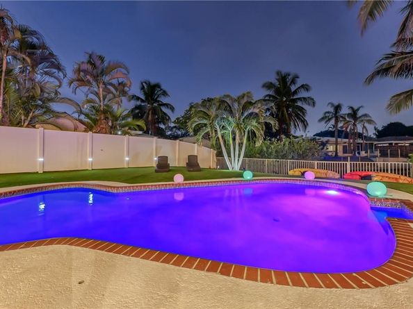 3351 NE 17th Way, Oakland Park FL 33334