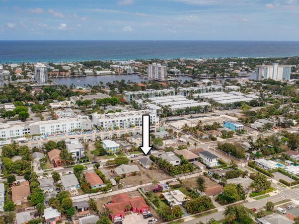 236 SE 4th Ave, Delray Beach FL 33483