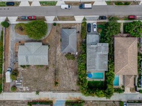 236 SE 4th Ave, Delray Beach FL 33483