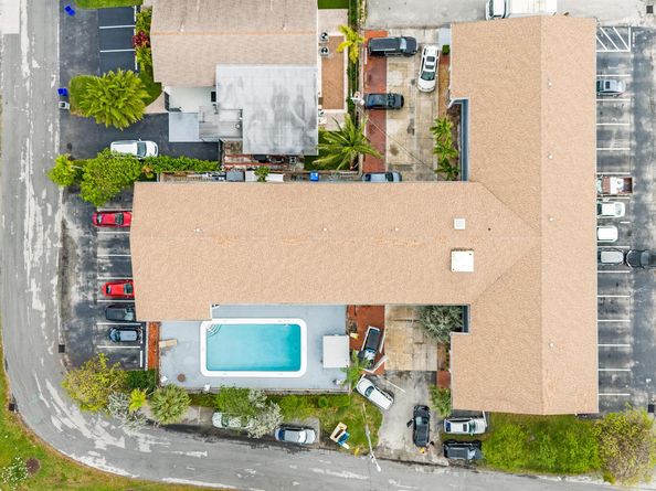 1021 NE 24th Avenue 12, Pompano Beach FL 33062