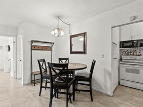 1021 NE 24th Avenue 12, Pompano Beach FL 33062