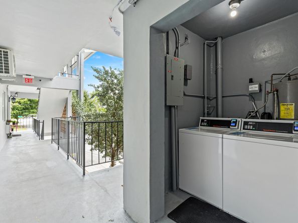 1021 NE 24th Avenue 12, Pompano Beach FL 33062