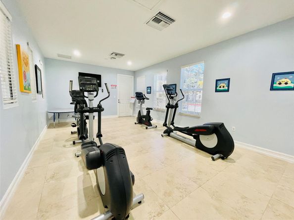 621 SW 1st Ave 621, Pompano Beach FL 33060