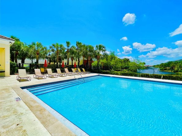 621 SW 1st Ave 621, Pompano Beach FL 33060