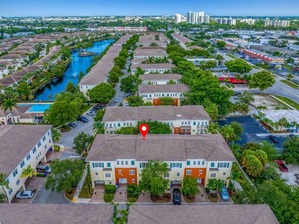 621 SW 1st Ave 621, Pompano Beach FL 33060