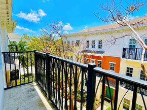 621 SW 1st Ave 621, Pompano Beach FL 33060