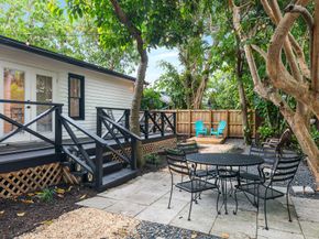 713 NE 17th Rd, Fort Lauderdale FL 33304
