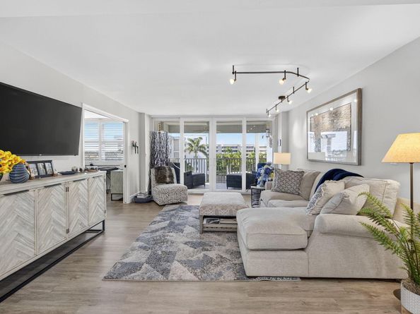 1 Harbourside Drive 3605, Delray Beach FL 33483