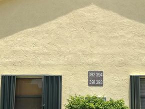 391 Springdale Circle, Palm Springs FL 33461