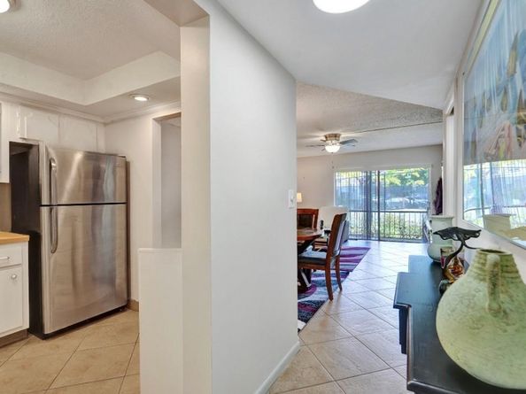 630 Tennis Club Dr 105, Fort Lauderdale FL 33311
