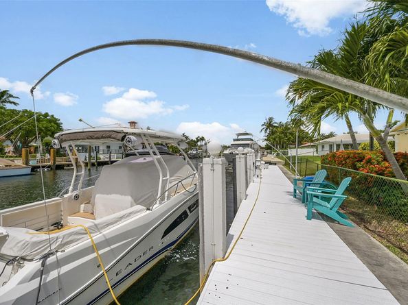2920 NE 23rd St, Pompano Beach FL 33062
