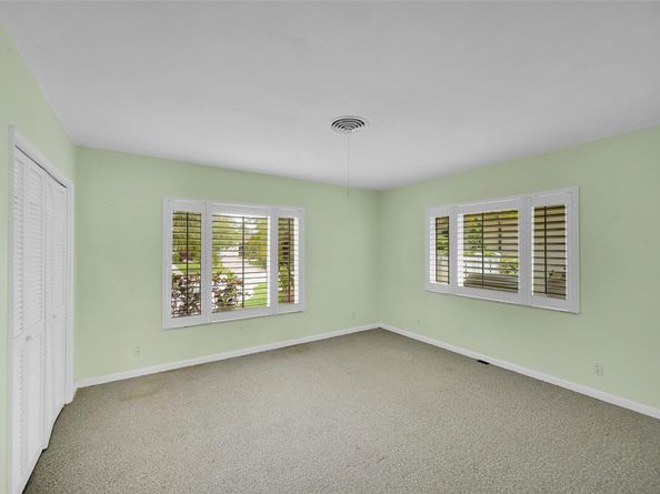 2920 NE 23rd St, Pompano Beach FL 33062