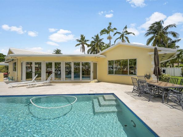 2920 NE 23rd St, Pompano Beach FL 33062