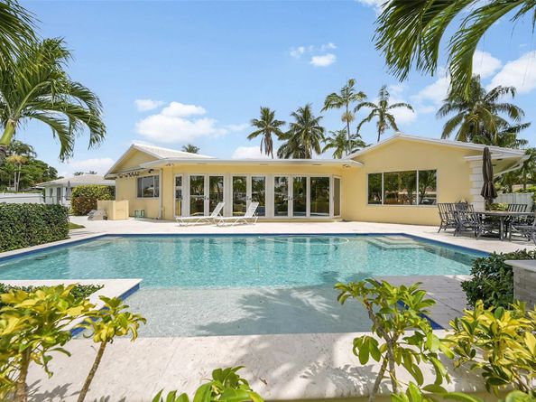 2920 NE 23rd St, Pompano Beach FL 33062