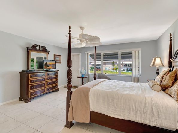 1245 High Point Place S C, Delray Beach FL 33445