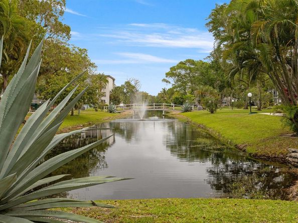 4899 NW 26th Ct 348, Lauderdale Lakes FL 33313