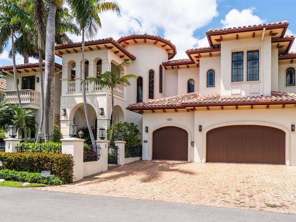 441 Royal Plaza Dr, Fort Lauderdale FL 33301