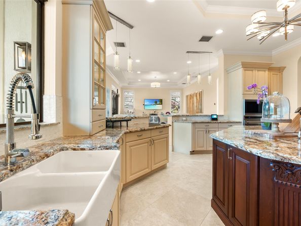 441 Royal Plaza Dr, Fort Lauderdale FL 33301