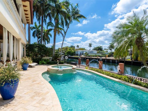 441 Royal Plaza Dr, Fort Lauderdale FL 33301