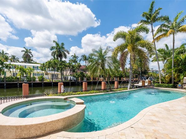 441 Royal Plaza Dr, Fort Lauderdale FL 33301